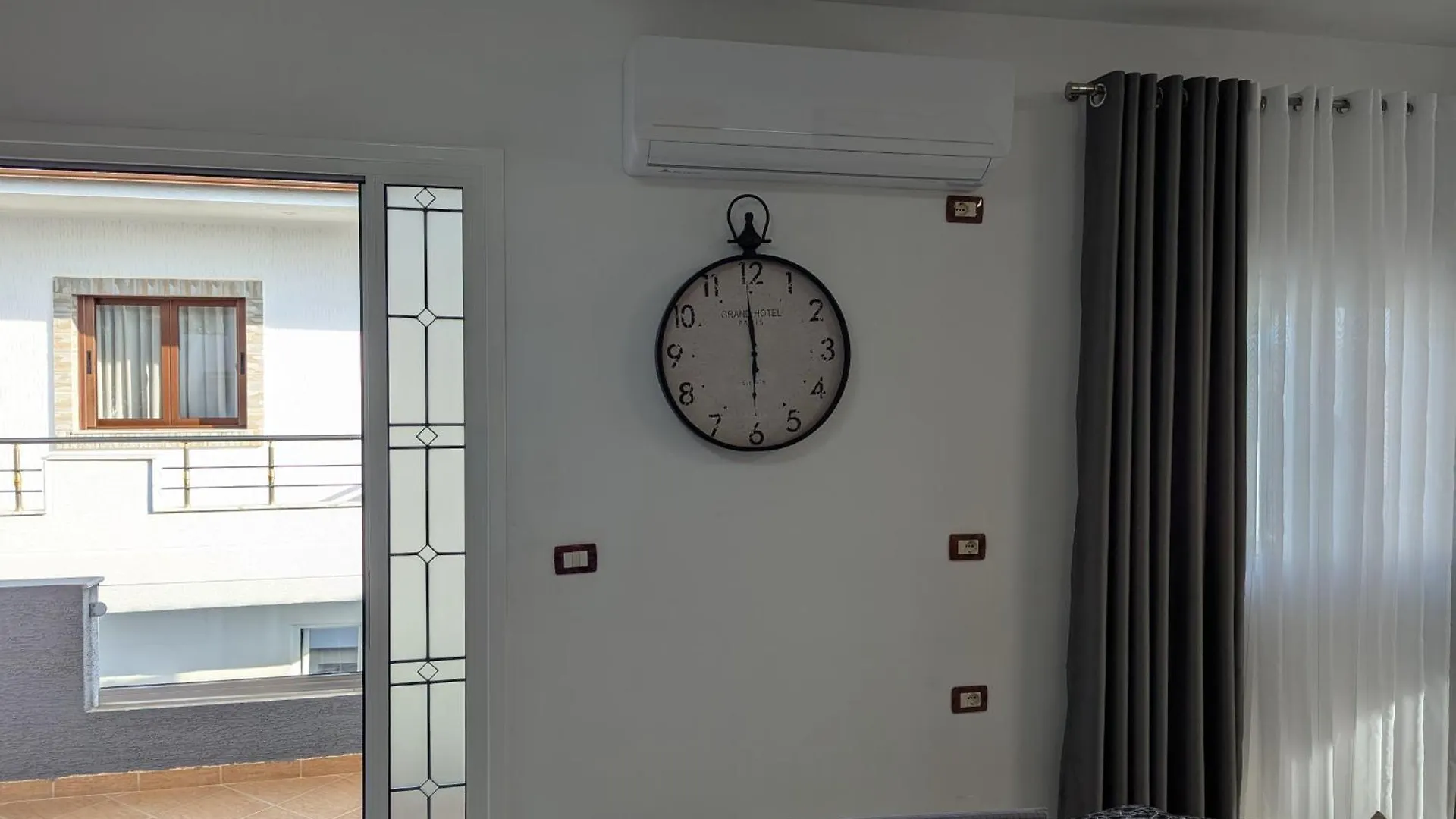 Apartment Relaxhome Ksamil