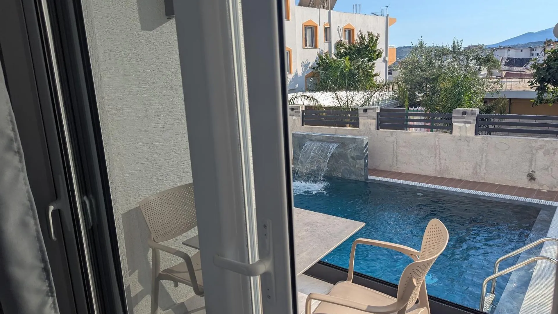 Relaxhome Ksamil 0*,  Albania